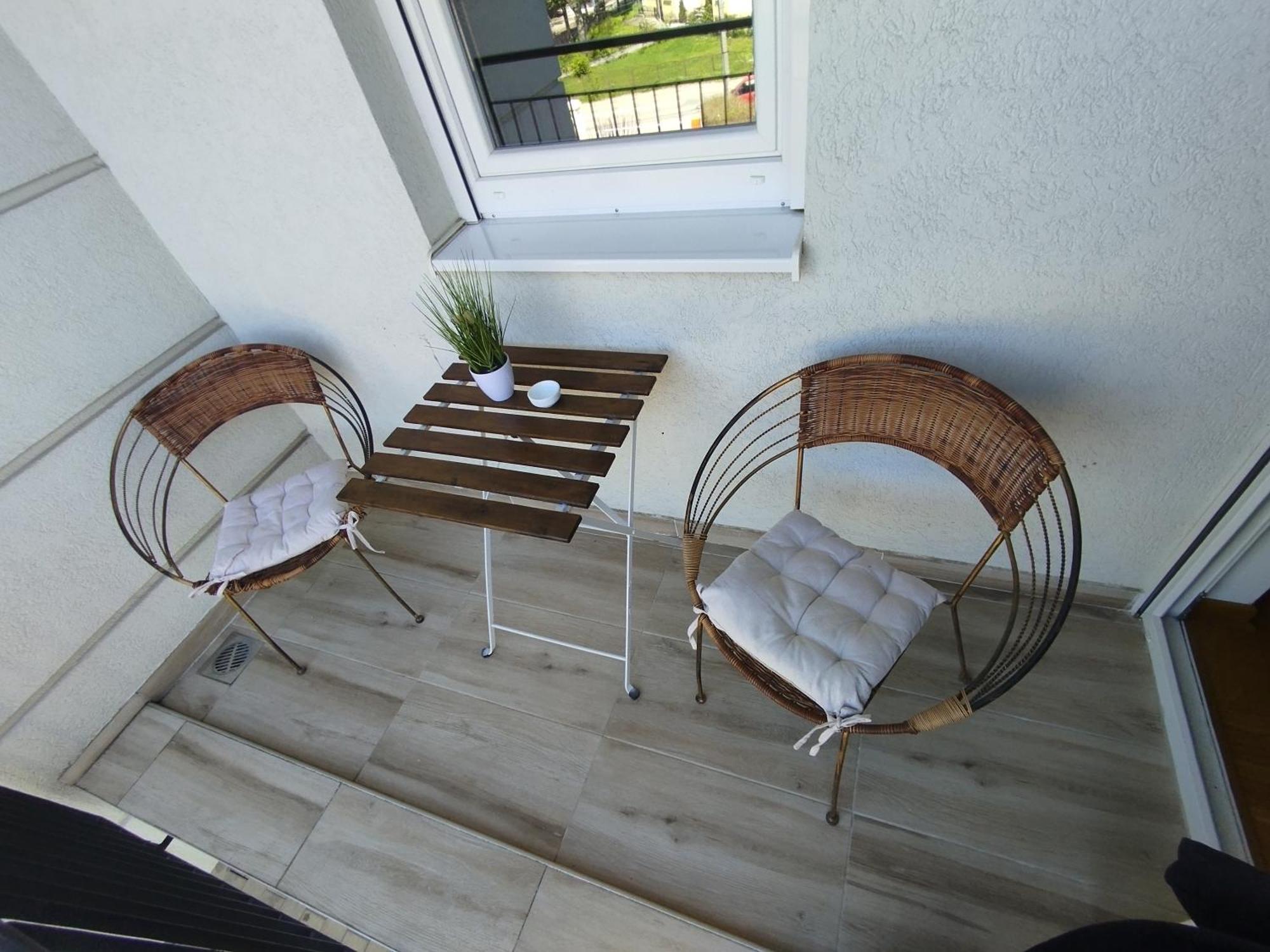 Apartament Cvetkovic Lux Аpartmani & Free Garaza Vrnjačka Banja Pokój zdjęcie